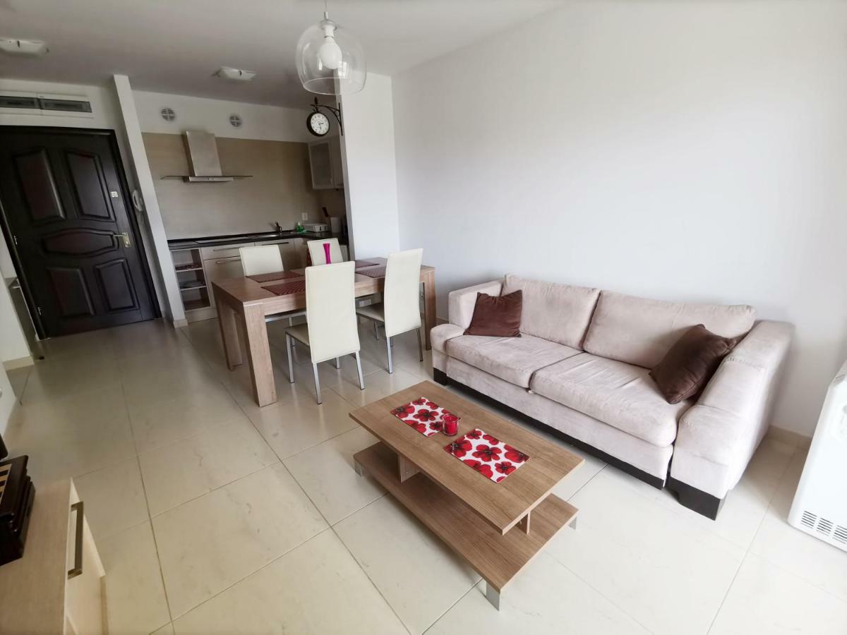 Apartamenty Oceania Сарбиново Экстерьер фото
